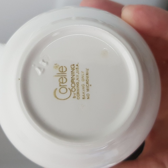 Corelle Meadow Creamer made by Corning - Picture 2 of 3